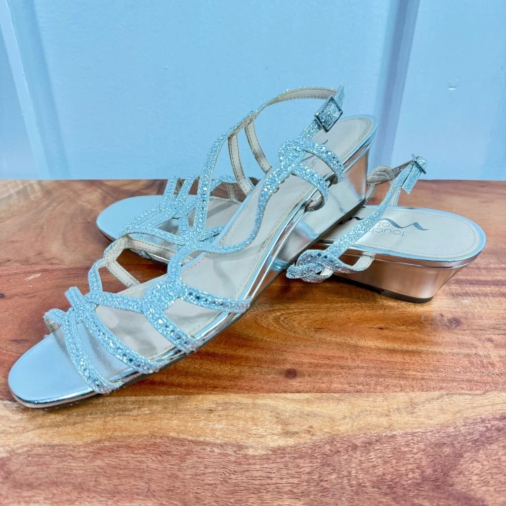 Touch of Nina Farida1 Silver Rhinestone‎ Dressy Wedge Sandals Womens 8.5 M